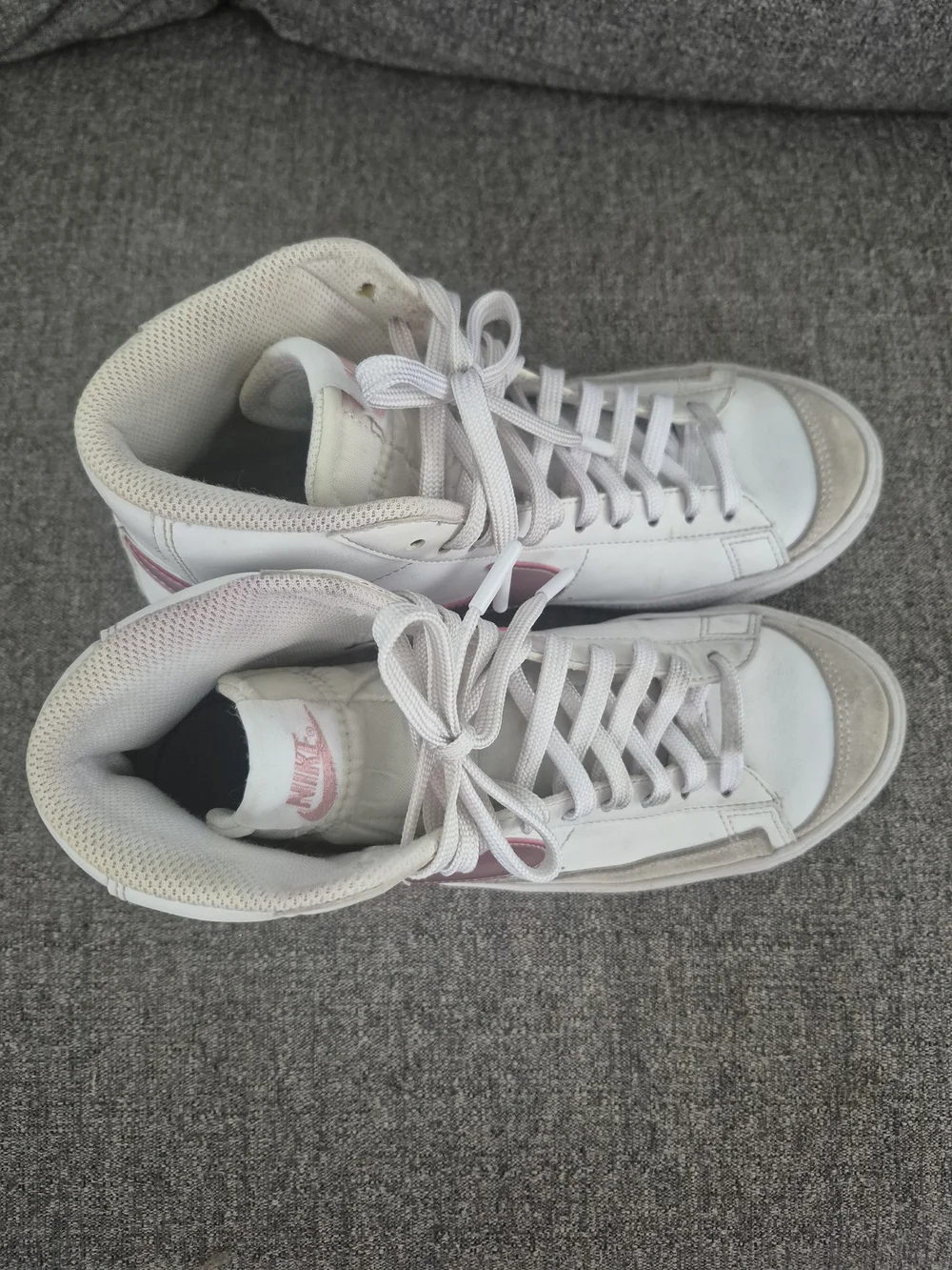 Nike Blazers Kid's White High-Top Sneakers with Pink Swoosh Accent